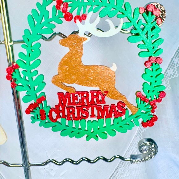 Holiday Tree Ornaments Hand Painted w/Acrylic Paint Singing Angel & Deer Wreath - Picture 3 of 3